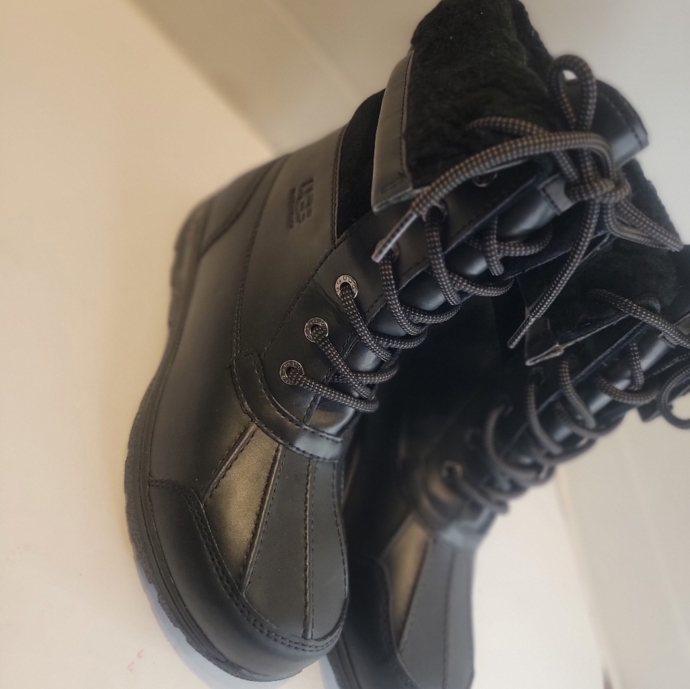 KIDS UGG BUTTE II CWR BLACK SUEDE WATERPROOF DUCK BOOT SZ6 - Picture 13 of 13